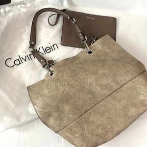 Calvin Klein reversible embossed tote bag purse with makeup bag & dust bag